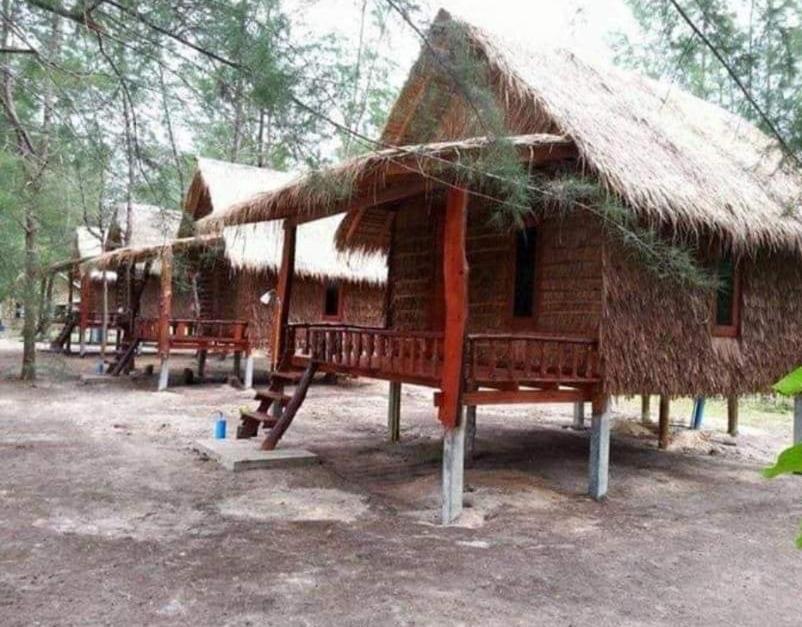 Rakkan Resort Ko Phra Thong Ngoại thất bức ảnh