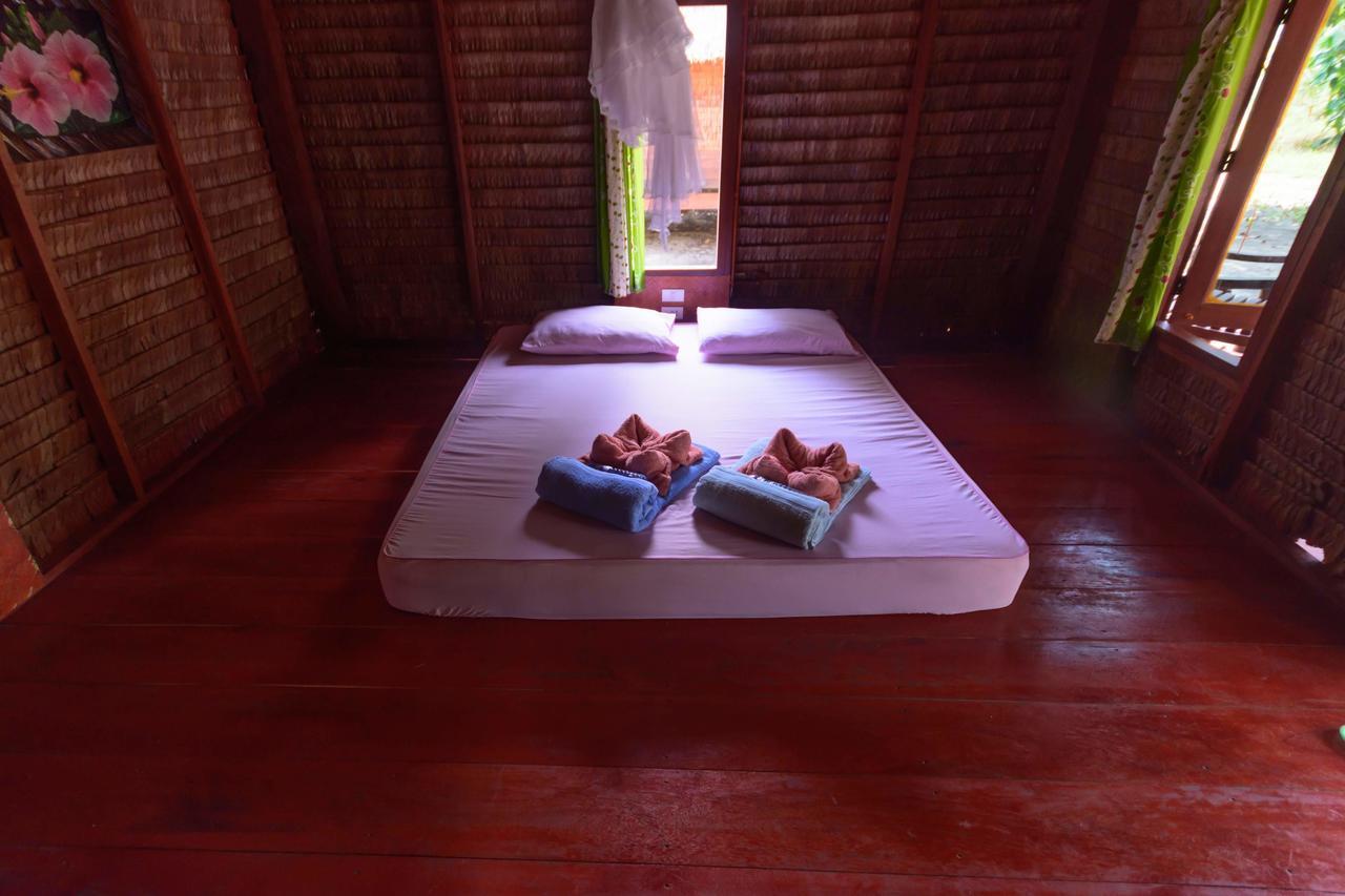 Rakkan Resort Ko Phra Thong Ngoại thất bức ảnh